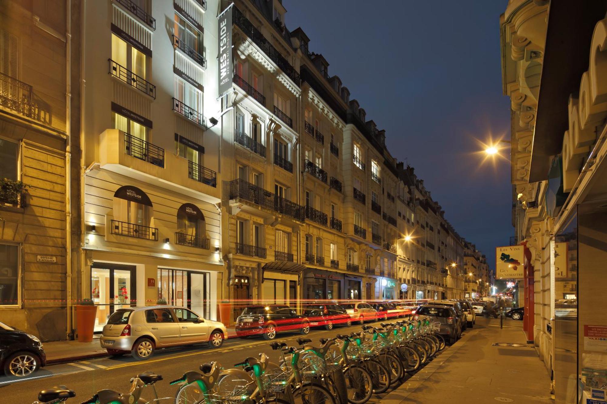 Westside Arc De Triomphe Hotel